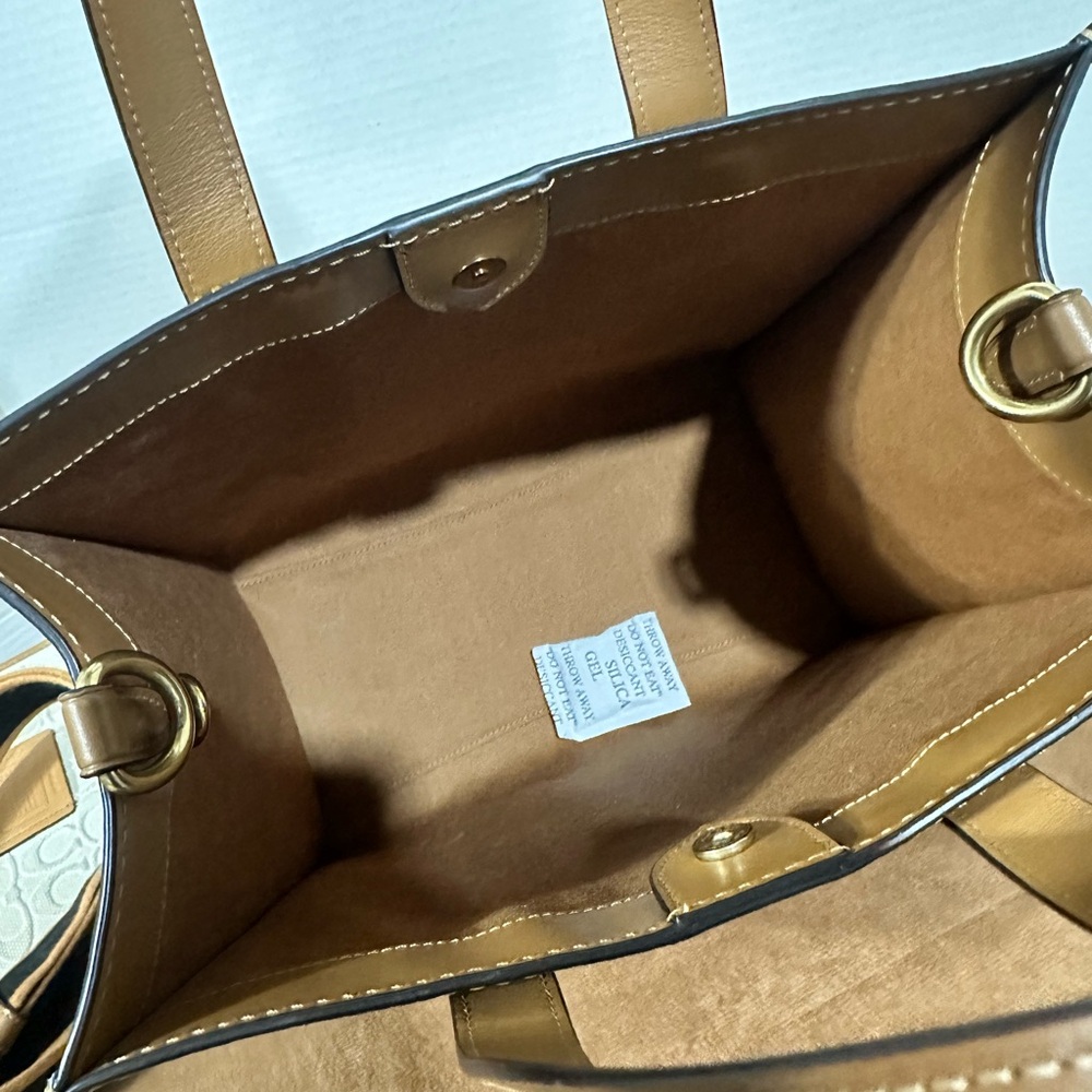 Coach Signature Field Tote Bag Set - Picture 4 of 13